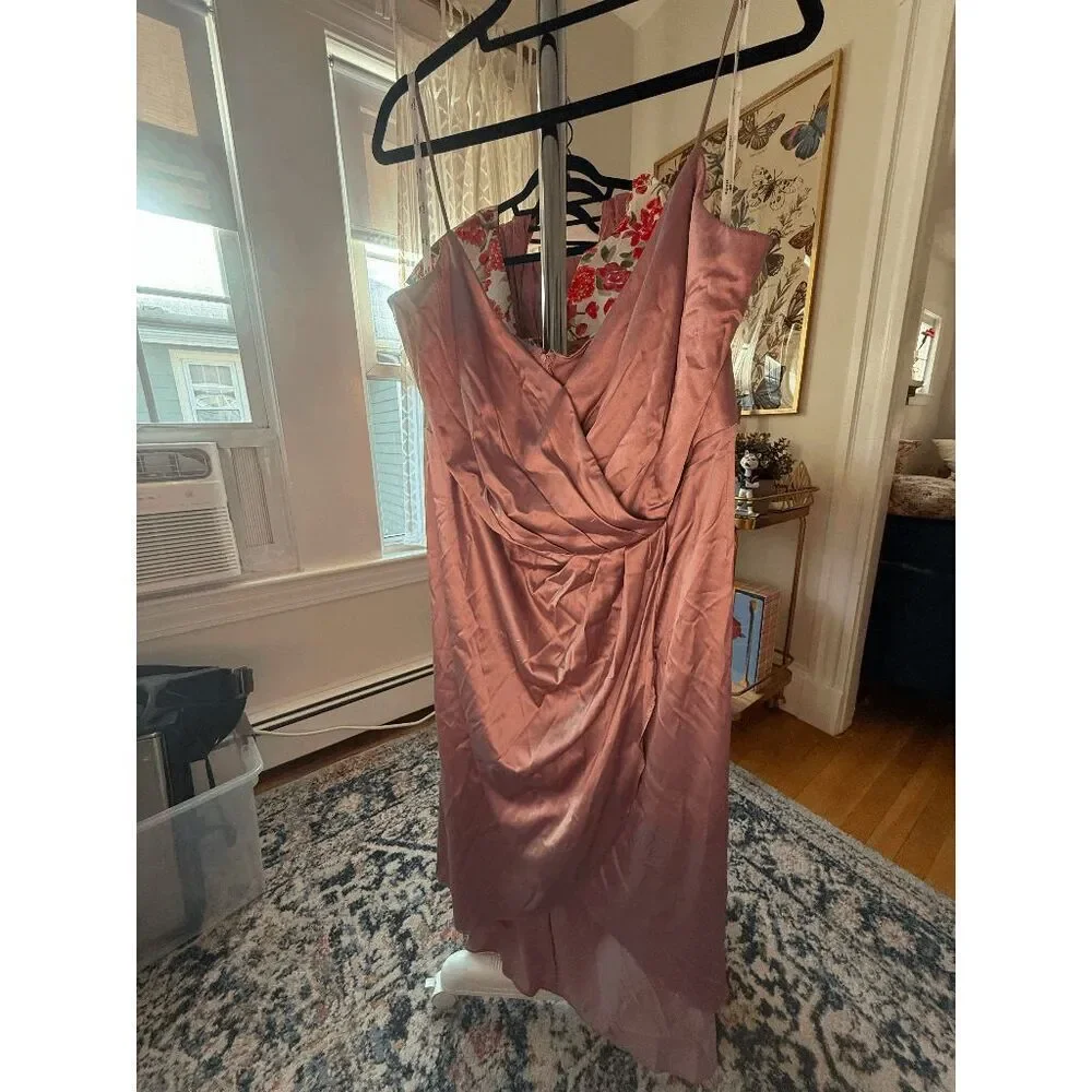 David's Bridal Pleated Bodice Satin Tulip Dress - Picture 2 of 3